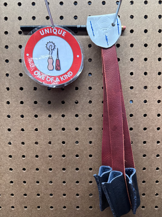 Off the Wall - L Dragon Fingers