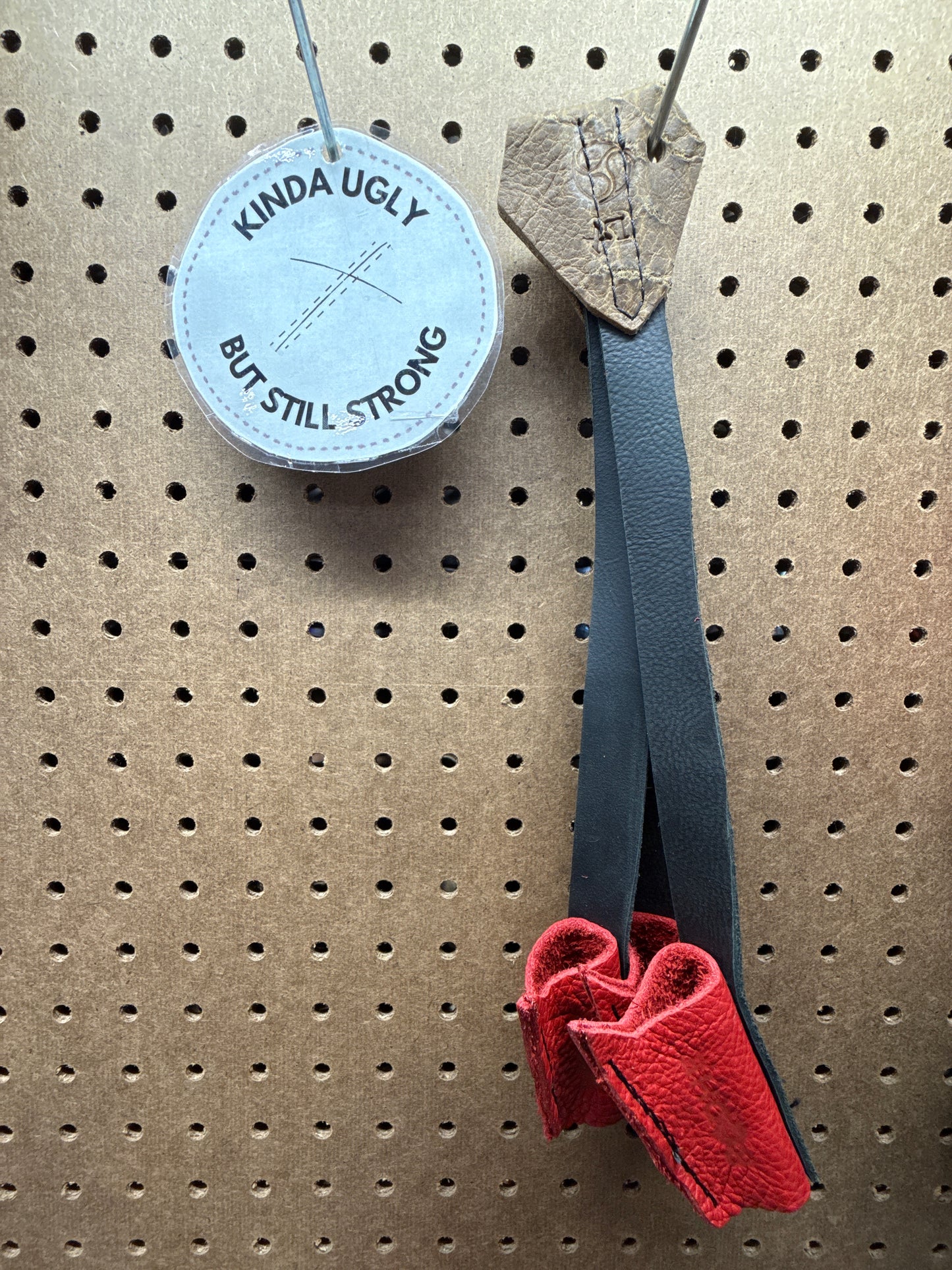 Off the Wall - Dragon Fingers L